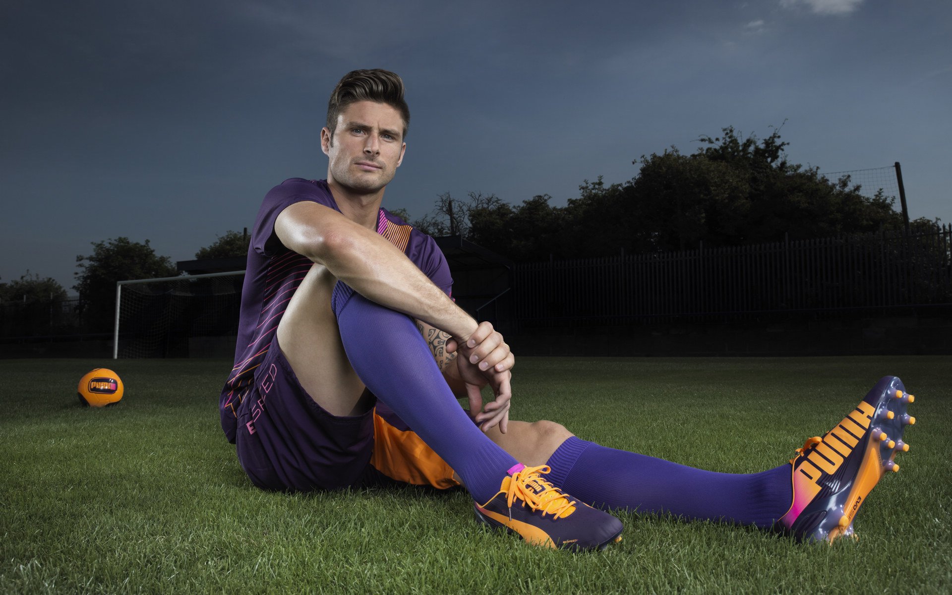 中国足球国家队心理辅导体系与赛场表现关联，足球心理训练